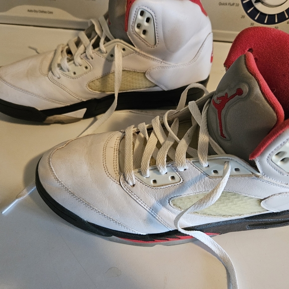 AIR JORDANS , Da1911-102. - Picture 3 of 5